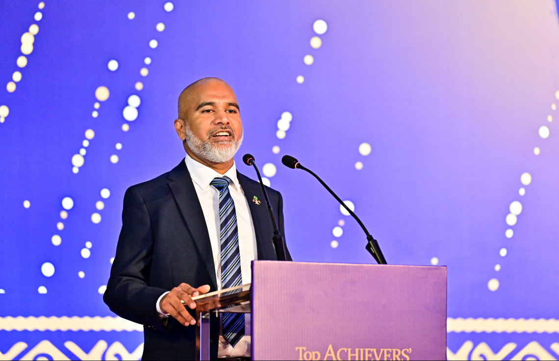 ސްކޫލުތަކުގެ ރަސްމީ ޔުނީފޯމް 2027 އިން ފެށިގެން ބަދަލުކުރަނީ