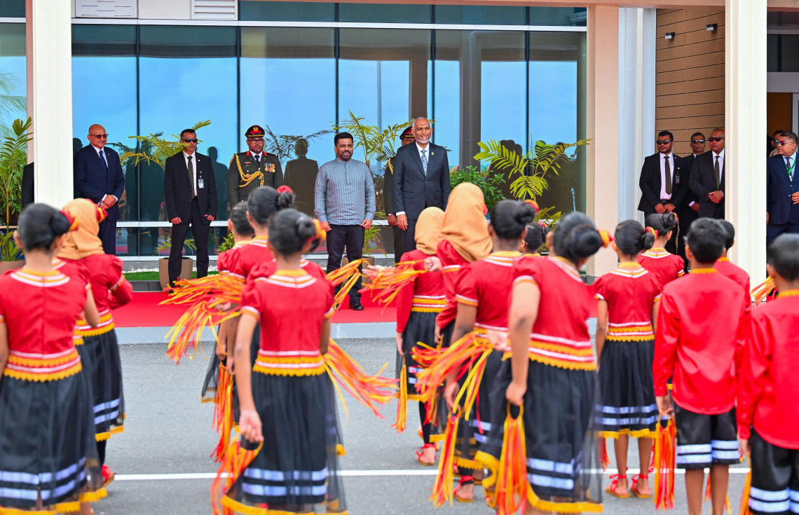 ރާއްޖެ އާއި ލަންކާއާ ދެމެދު މުދާ ފެރީ ފަށަން މަޝްވަރާ ކުރަނީ