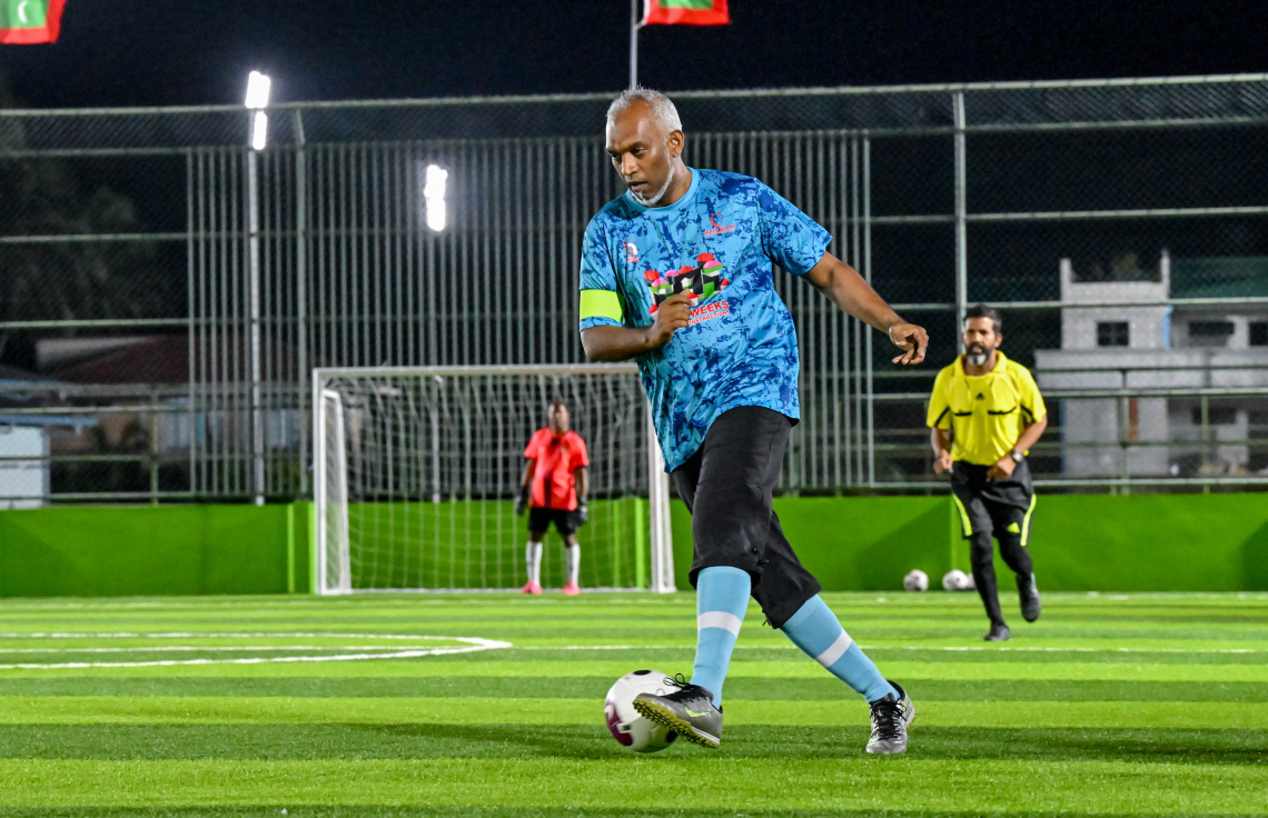 ފީފާގެ ރައީސް އާއި ރައީސް މުއިއްޒުގެ ފުޓްބޯޅަ މެޗެއް މާދަމާ ހަވީރު